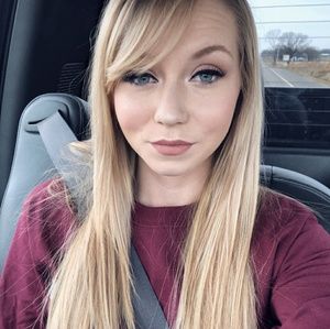 Meet your Posher, Jeanna